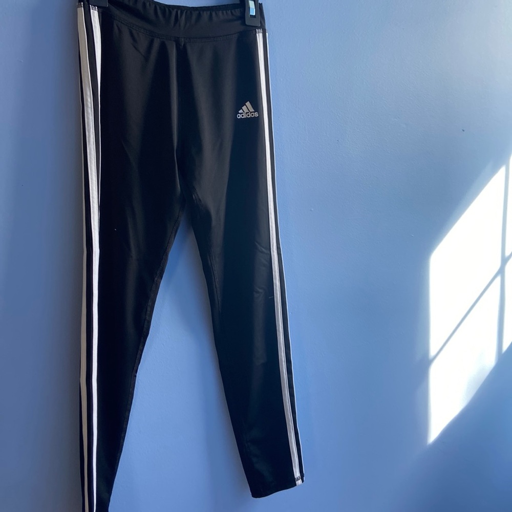 Black and white Adidas leggings